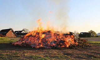 Osterfeuer des Vereinsrings Obernbeck im Jahr 2019. - Gabriele Freimuth