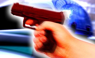 Die Polizei suchte gleich an zwei Orten in Bünde nach einem Mann, der einen Revolver getragen haben soll. - Gerald Dunkel