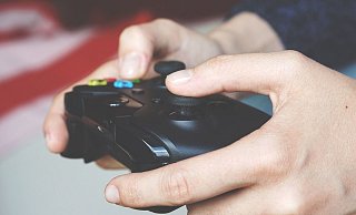 Der Täter gab den Kindern Spielguthaben für "Grand Theft Auto", dafür mussten sie sich für ihn in sexuellen Posen filmen. - Symbolfoto: pixabay / Creative Commons