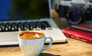 An diesem Wochenende können Sie getrost zu Hause bleiben. Mit einem Live-Konzert per Stream und einer virtuellen Fotoausstellung wird ihnen dort garantiert nicht langweilig. - Symbolfoto/ Pixabay