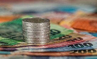 Weniger Geld in der Kasse hat die Stadt Gütersloh. - Symbolbild/Pixabay