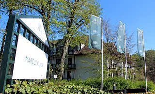 Die Marcus Klinik der Gräflichen Unternehmensgruppe in Bad Driburg ist eine Rehabilitationsfachklinik für Neurologie, Orthopädie und Traumatologie. - Burkhard Battran