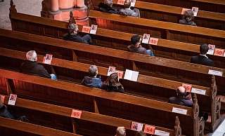  In Gütersloh fällt am Donnerstag eine Entscheidung darüber, ob evangelische Gläubige an Heiligabend die traditionellen Präsenz-Veranstaltungen besuchen können oder nicht.  - Symbolfoto/epd