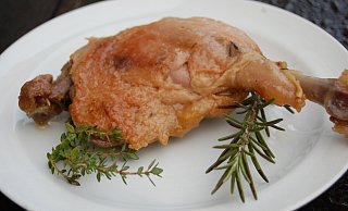 Eingemachte Entenkeule: Lecker zubereitet. - FOTO: LEMBKE