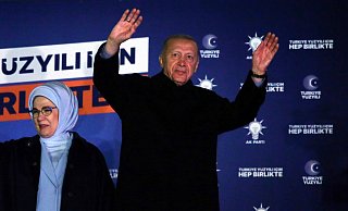 Der türkische Präsident Recep Tayyip Erdogan erhielt in Deutschland knapp zwei Drittel der Stimmen. - Ali Unal/AP/dpa