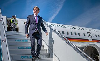 Außenminister Johann Wadephul wollte in den kommenden Tagen China besuchen. Daraus wird nun vorerst nichts. (Archivbild) - Michael Kappeler/dpa