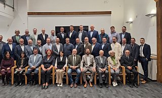 Das ist der neue Stadtrat in Büren. 38 Mitgliedern aus sechs Parteien gehören dem Rat an. - Johannes Büttner