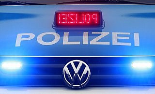 Die Polizei ist am Montagmorgen auf die A2 im Bielefelder Osten ausgerückt. - Symbolbild: Jens Reichenbach