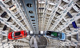 Volkswagen steht vor einem harten Arbeitskampf. (Archivbild) - Moritz Frankenberg/dpa