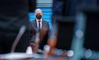 Bundeskanzler Olaf Scholz versucht, in der Ukraine-Krise eine sichtbarere Rolle zu spielen. - Foto: Kay Nietfeld/dpa-Pool/dpa