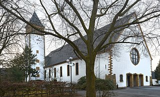 Der Angeklagte war damals Pfarrer der katholischen Liebfrauenkirche in Gütersloh. - Vornbäumen (Archiv)