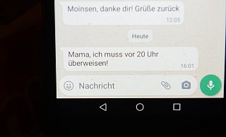Immer mehr Kriminelle versuchen ihre Opfer per Textnachricht um Geld zu betrügen. - Joern Spreen-Ledebur