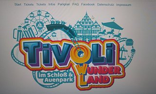 Der Schaustellerverein Paderborn wirbt für den Freizeitpark. Foto: Hans-Hermann Igges - Hans-Hermann Igges