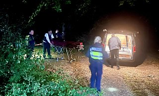 In einem Waldstück in Kölkebeck im Kreis Gütersloh hatten Spaziergänger verdächtige Beobachtungen gemacht und die Polizei verständigt. Die fand dort tatsächlich eine Leiche.  - Wolfgang Wotke