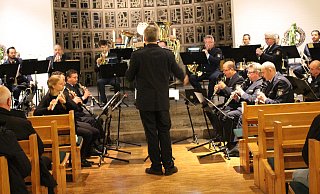 Das Landespolizeiorchester spielte in der Matthäuskirche Mahnen. Foto: Theresa Marks - Theresa Marks