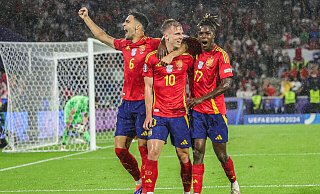 Jubelt Spanien auch gegen Deutschland? - Rolf Vennenbernd/dpa