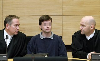 Schuldig: Der Angeklagte Jens S. wurde vom Bielefelder Landgericht zu 13 Jahren Haft verurteilt. - Patrick Menzel