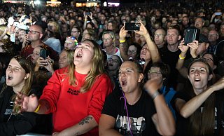 Ein voller Erfolg: Silbermond rocken beim Weser-Open-Air am See in Höxter. - Thomas Kube
