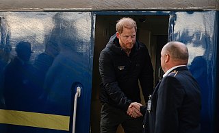 Prinz Harry reist mit einem Anliegen in die Ukraine. - Eisenbahngesellschaft Ukrzaliznytsia/AP/dpa
