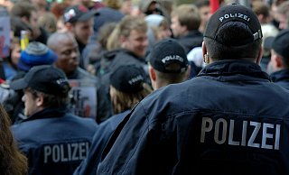 Sie sorgen für Sicherheit im Kreis Herford und für die Menschen, die hier leben. Dabei hat die Polizei selbst mit Problemen zu kämpfen. Einesder größten: Zuwenig Personal. - Pixabay