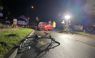 Der Radfahrer war beim Überqueren der Straße vom Auto erfasst worden. MT-Foto: - Jan Henning Rogge