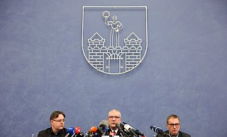 Behörden informieren über Todesfahrt auf Magdeburger Weihnachtsmarkt. - Jan Woitas/dpa