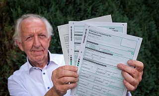 Auf Aufforderung hat Gisbert Gehlen doch noch ein Formular in Papierform erhalten. - Niklas Tüns