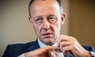 «Wichtig ist, dass die Partei wieder Selbstbewusstsein und Zuversicht ausstrahlt»: Friedrich Merz. - Foto: Michael Kappeler/dpa