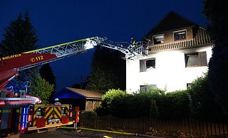 50 Feuerwehrleute waren an der Flensburger Straße im Einsatz. - Paul Brinkmann