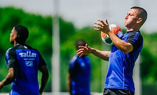 SCP-Neuzugang Marcel Mehlem (r.) legt erst einmal eine Trainingspause ein. - Besim Mazhiqi