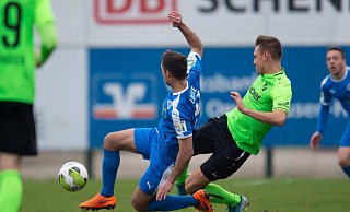 Spitzenreiter SV Rödinghausen empfing den formstarken Drittligaabsteiger SF Lotte. - Noah Wedel