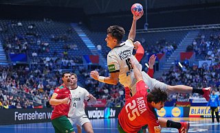 Die deutschen Handballer sind im WM-Viertelfinale gegen Portugal ausgeschieden. - Soeren Stache/dpa