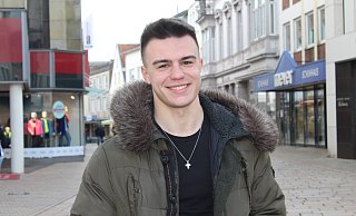 Luis Molicnik aus Lübbecke ist bei DSDS dabei. - Anastasia von Fugler