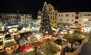 Der Weihnachtsmarkt in Herford. - Frank-Michael Kiel-Steinkamp