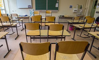 Tische, Stühle und eine Tafel: Die klassische Ausstattung eines Klassenzimmers reicht heutzutage nicht mehr aus. - Verwendung weltweit