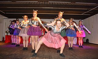 Die „Star-Wars-Tanzgruppe“ zeigte großes Talent und kam gut beim Publikum an, das noch eine Zugabe verlangte. - Thomas Kube