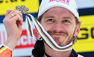Linus Straßer sorgte doch noch für eine deutsche WM-Medaille. - Giovanni Auletta/AP/dpa