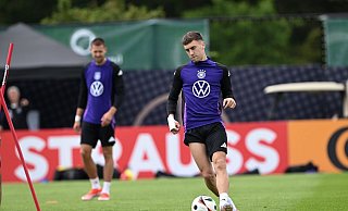 Brajan Gruda zog sich eine Verletzung in der Wade zu. - Federico Gambarini/dpa