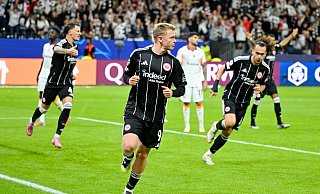 Jonathan Burkardt hat seine ersten Tore für Eintracht Frankfurt erzielt. - Uwe Anspach/dpa