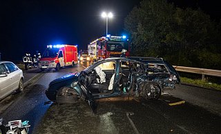 Beteiligt waren ein grüner VW Golf und ein silberfarbener VW Lupo. - Feuerwehr Porta/Michael Horst