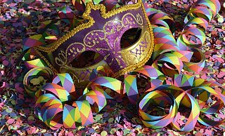 Der Karneval kommt in Paderborn schon an diesem Wochenende langsam auf Touren. - Pixabay (Symbolbild)
