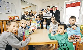Einer der Vorjahressieger: 2.500 Euro aus dem Topf des NW-Lesepreises gingen im vergangenen Jahr an den Kinderschutzbund in Bünde. Das Preisgeld floss in die Hausaufgabenbetreuung beim Kinderschutzbund, sagt Pressesprecherin Martina Kmoch. - Foto: Gerald Dunkel