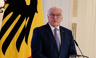 Bundespräsident Steinmeier verkündet Neuwahl-Entscheidung am 27. Dezember - Carsten Koall/dpa