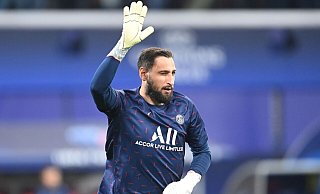 Gianluigi Donnarumma musste in der Partie bei Monaco frühzeitig vom Platz. - Robert Michael/dpa-Zentralbild/dpa