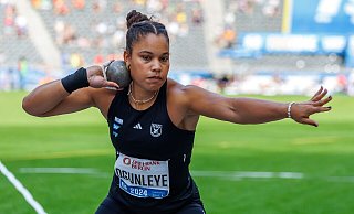 Kugelstoß-Olympiasiegerin Yemisi Ogunleye zählt bei der Wahl zur «Sportlerin des Jahres» zu den Favoritinnen. - Andreas Gora/dpa