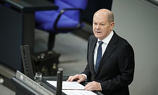 Bundeskanzler Olaf Scholz hält im Bundestag eine Regierungserklärung ab. - Kay Nietfeld/dpa