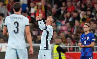 Cristiano Ronaldo nach dem 900. Tor seiner Karriere - Armando Franca/AP