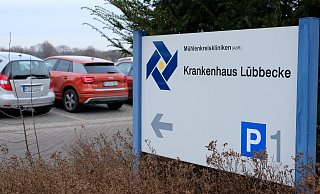 Der oder die Täter machten sich an geparkten Fahrzeugen zu schaffen. - Heike von Schulz