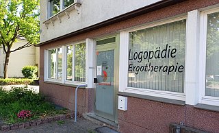 Das "Therapiezentrum NRW" an der Bahnhofstraße hat seit einiger Zeit geschlossen. Auch hier sind möglicherweise Patientinnen und Patienten von dafür nicht qualifiziertem Personal behandelt worden. - Judith Gladow