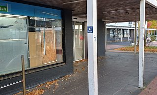 Der ehemalige Nah&Frisch, Konsum oder Coop ist völlig verwahrlost, nichts passiert. In anderen Geschäften tut sich was - Ingo Müntz